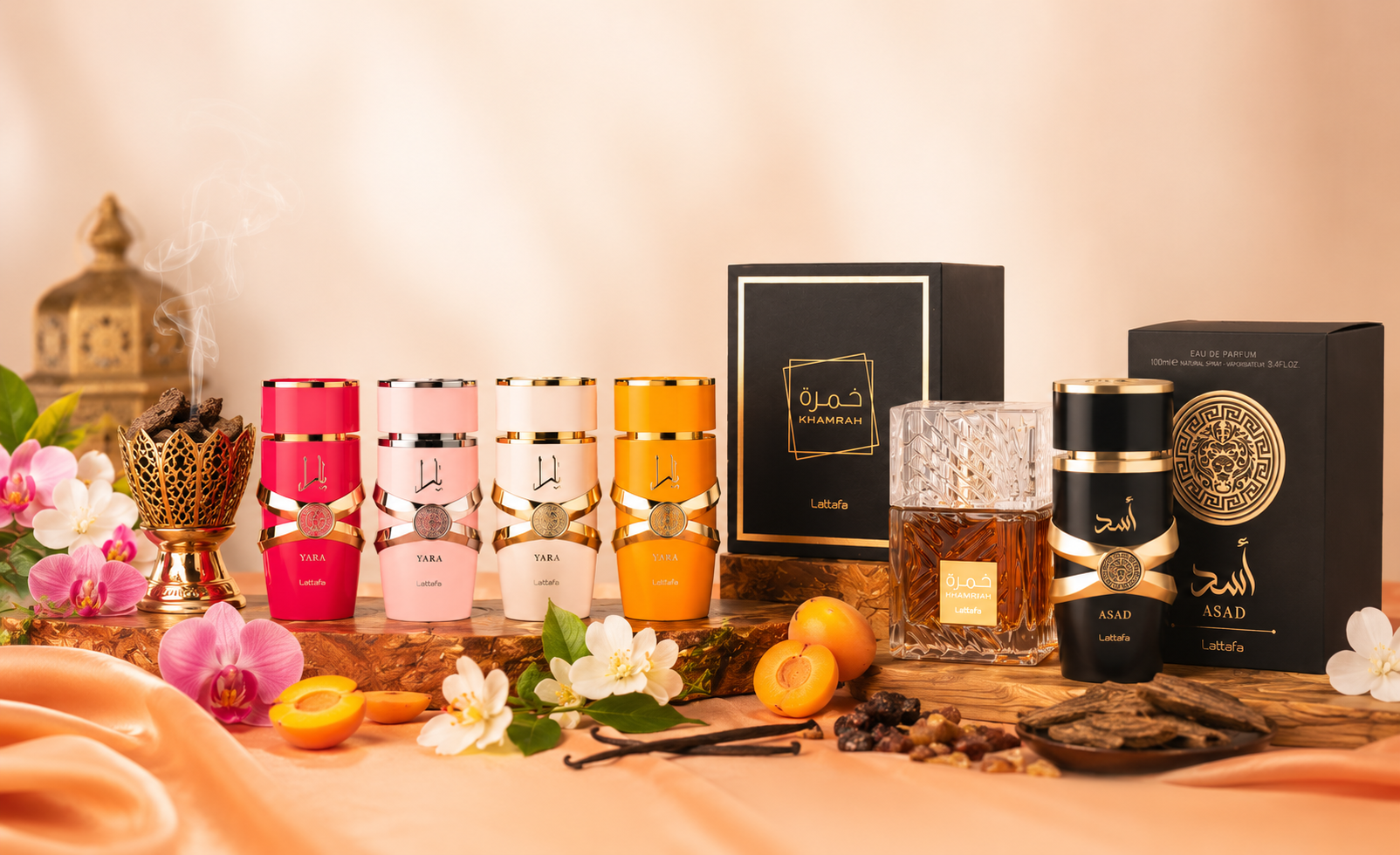 Perfumes árabes Lattafa — YARA, Khamrah y Asad — en una elegante composición con flores y bakhoor